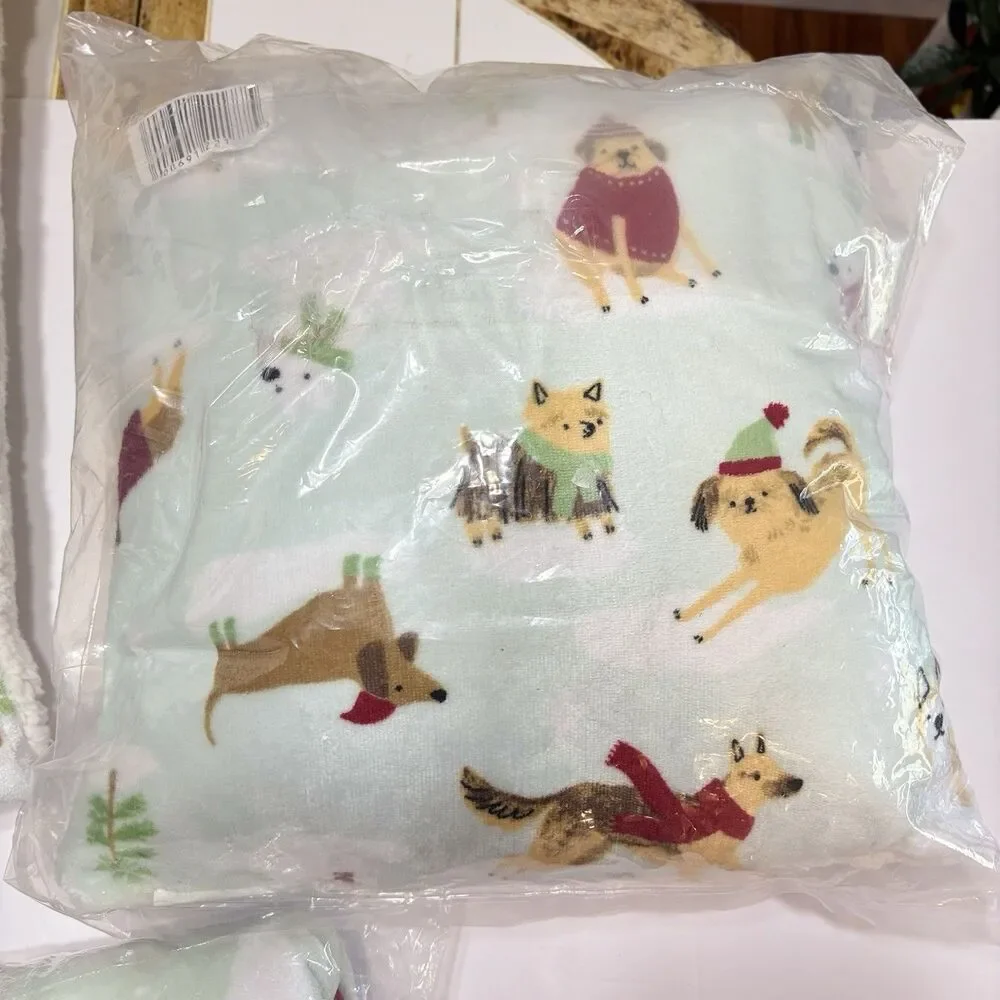 Cuddl Duds Plush Sherpa Throw Blanket And Throw Pillows Festive Dogs